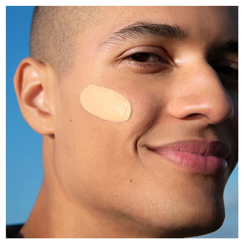 Load image into Gallery viewer, Garnier BB Cream All-In-One Perfector Classic Medium SPF 15 50mL
