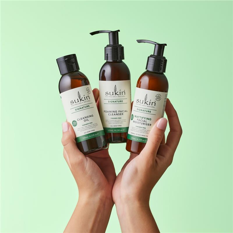 Load image into Gallery viewer, Sukin Signature Mattifying Facial Moisturiser 125ml
