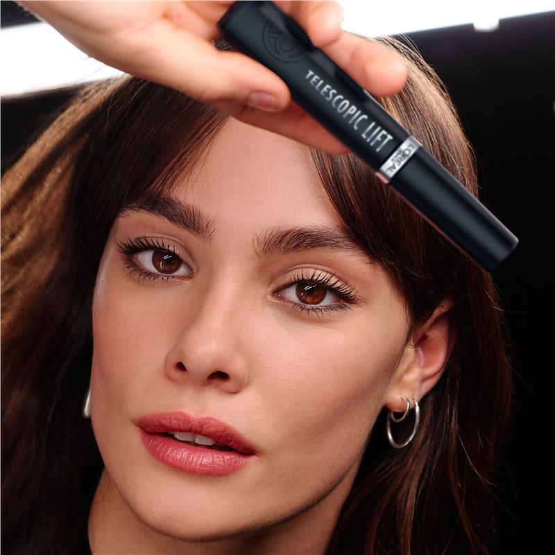 Load image into Gallery viewer, L'Oreal Paris Telescopic Lift Mascara Black
