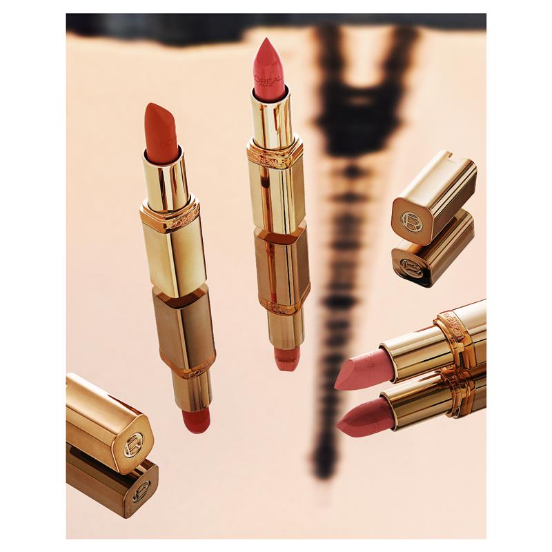 Load image into Gallery viewer, L'Oreal Paris Color Riche Classic Satin Lipstick 377 Perfect Red
