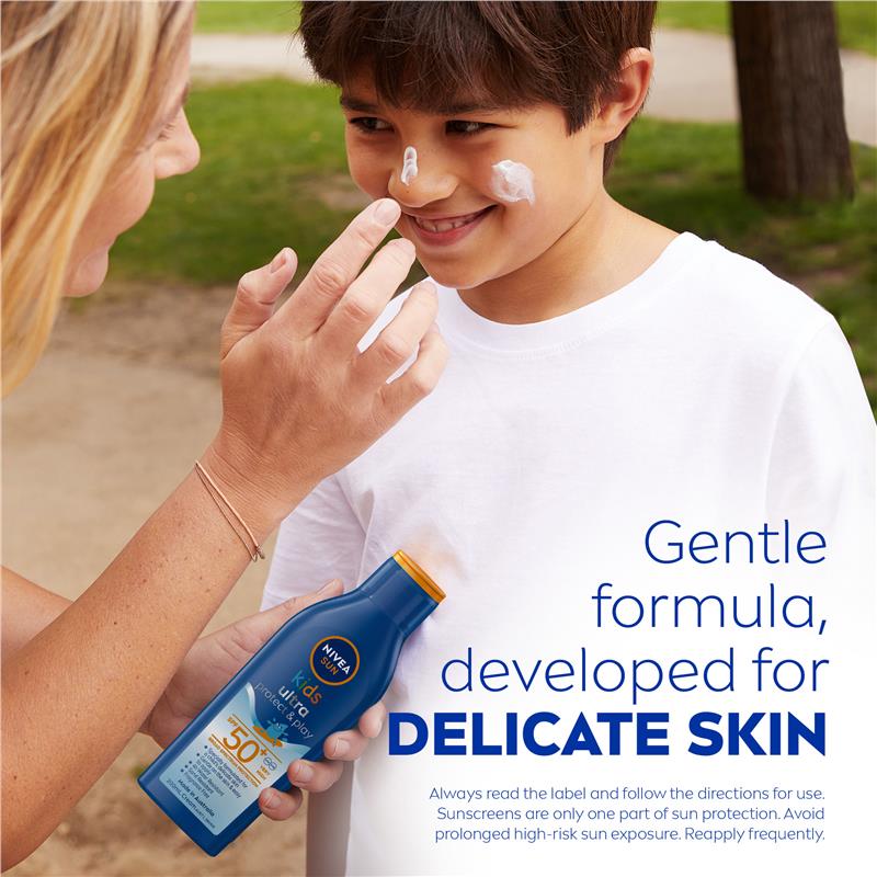 Load image into Gallery viewer, NIVEA Sun SPF 50+ Kids Protect &amp; Play Ultra Beach 200ml
