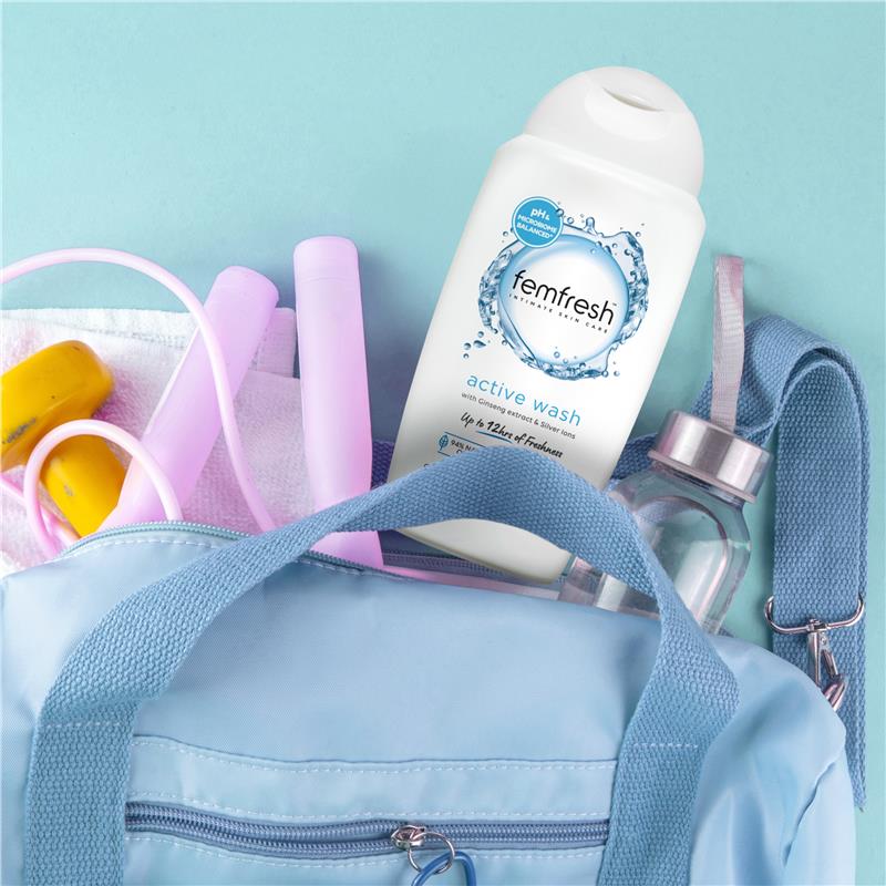 Load image into Gallery viewer, Femfresh Deodorising Wash 250ml
