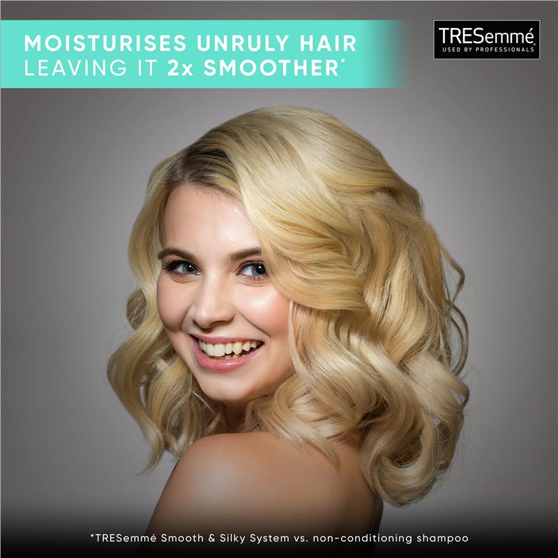 Load image into Gallery viewer, Tresemme Conditioner Smooth &amp; Silky 940ml
