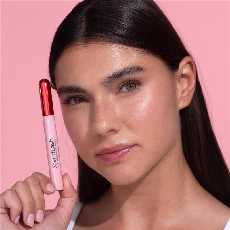 Load image into Gallery viewer, MCoBeauty XtendLash Growth Serum Mascara
