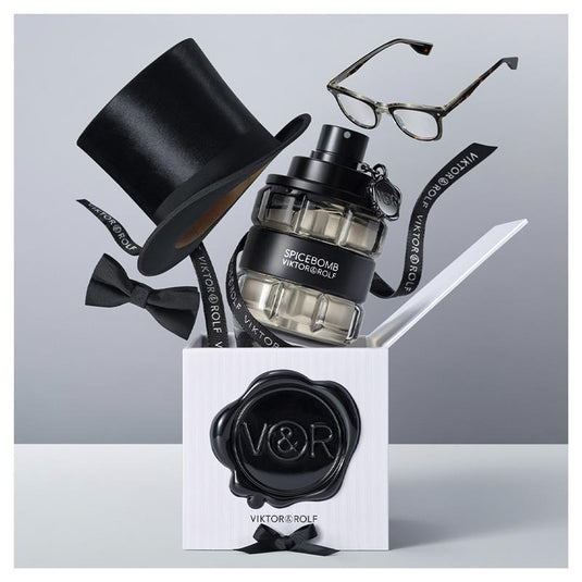 Viktor & Rolf Spicebomb Eau De Toilette 90ml 2 Piece Set