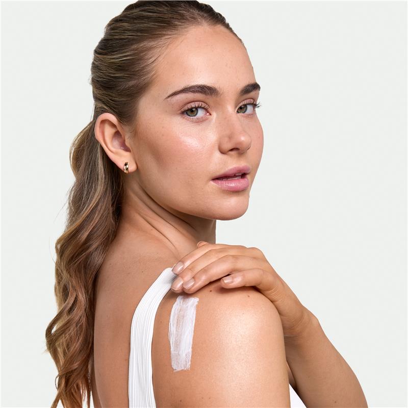Load image into Gallery viewer, Bondi Sands SPF 50+ Sunscreen Lotion Fragrance Free 150ml
