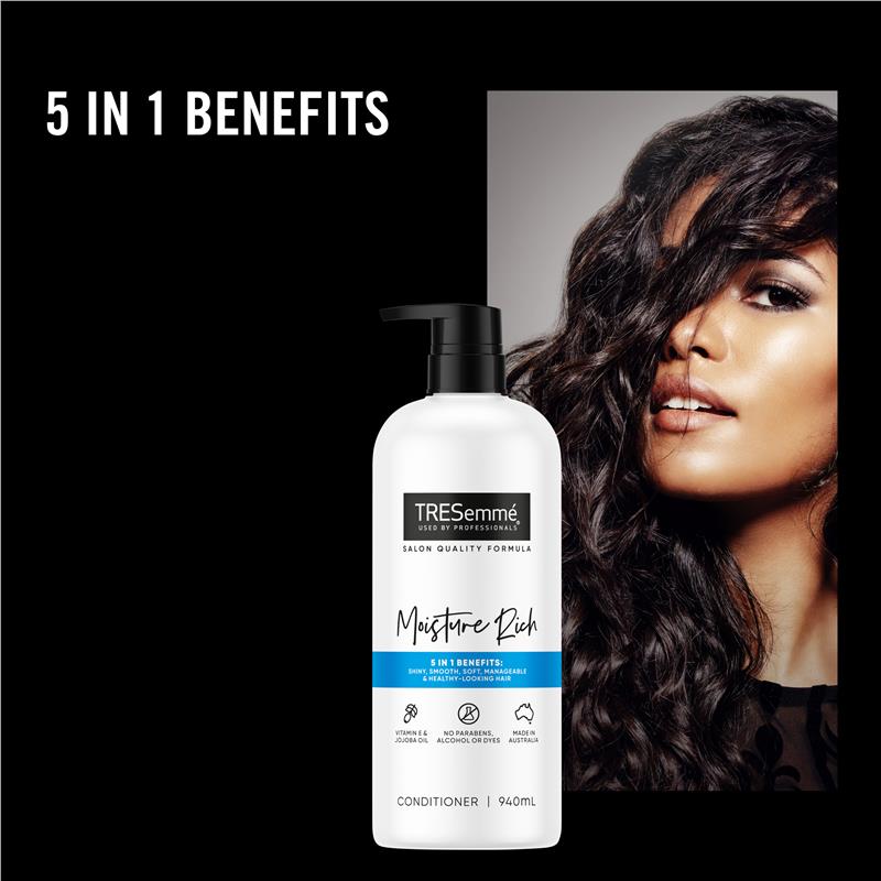 Load image into Gallery viewer, Tresemme Conditioner Moisture Rich 940ml
