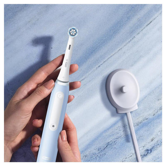 Oral B Power Toothbrush iO 3 Series Blue
