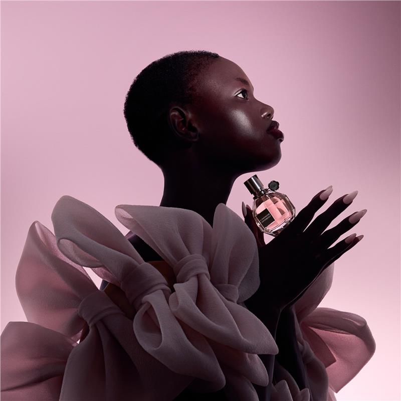 Load image into Gallery viewer, Viktor &amp; Rolf Flowerbomb Eau de Parfum 30ml
