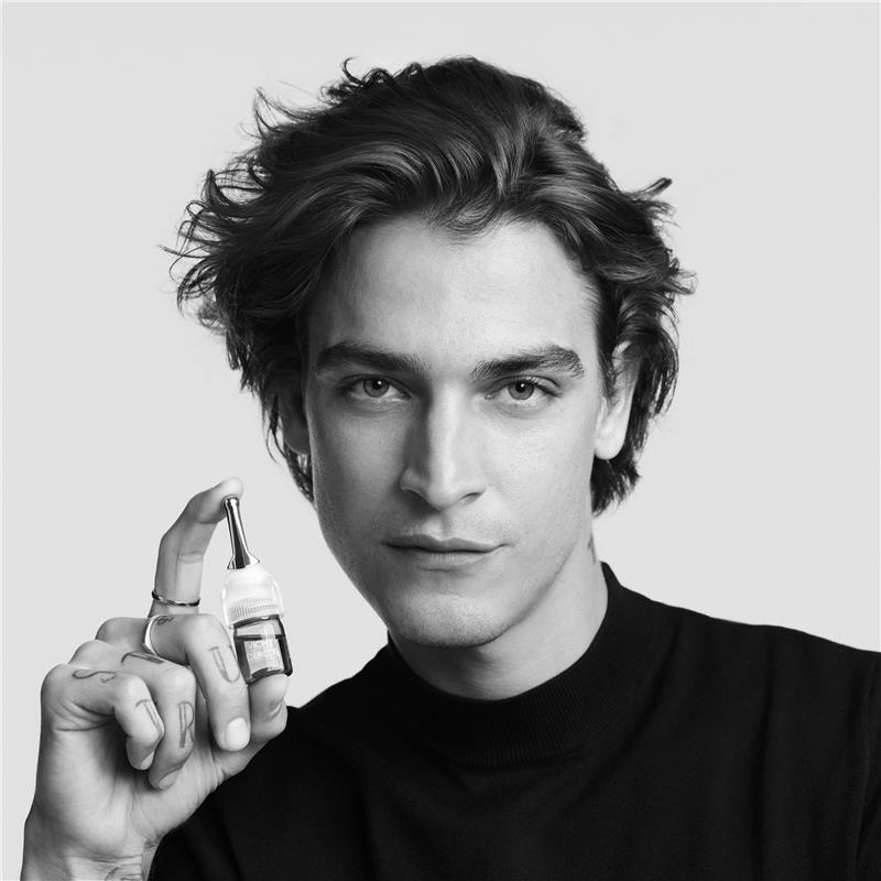 Load image into Gallery viewer, Dercos Energising Aminexil Ampoules
