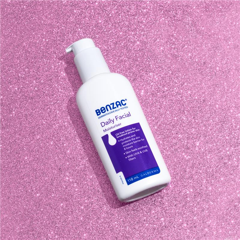 Load image into Gallery viewer, Benzac Daily Facial Moisturiser 118ml
