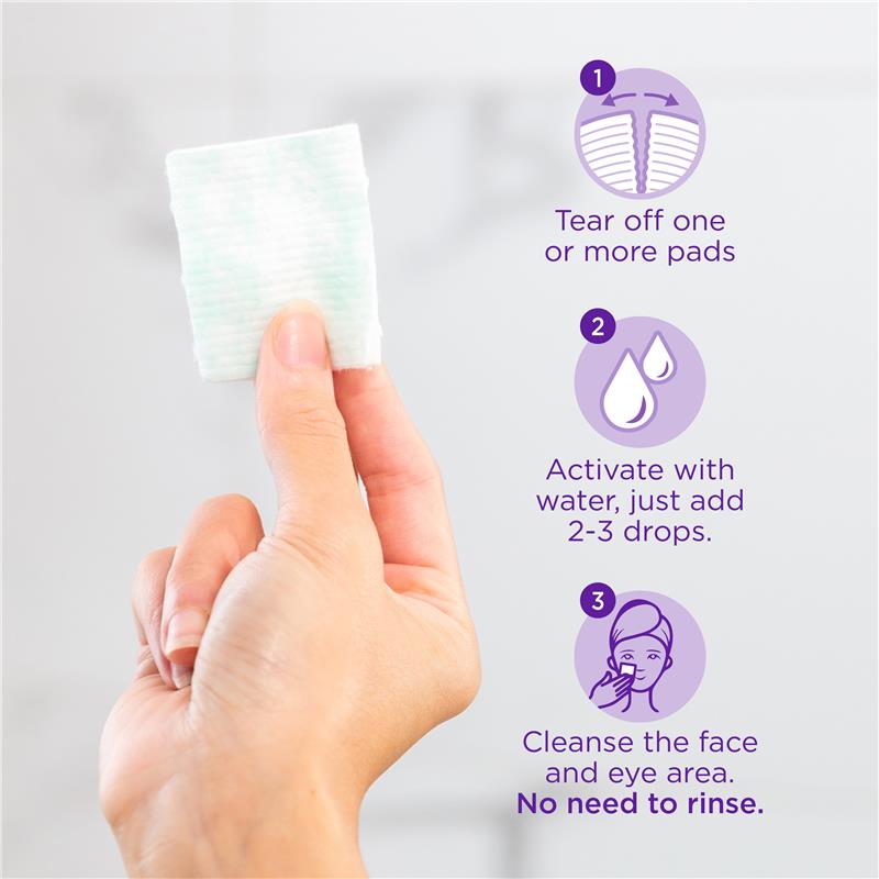 Load image into Gallery viewer, Swisspers 3in1 Aloe Vera &amp; Vitamin E Cleanser Infused Pads 60 pack
