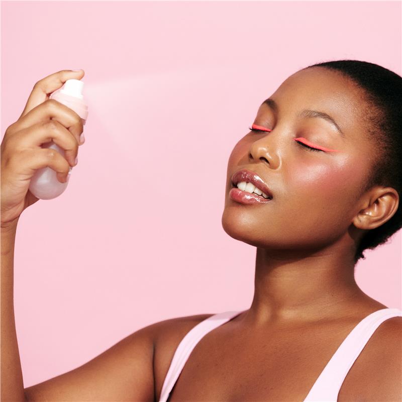 Load image into Gallery viewer, MCoBeauty Hydrate &amp; Glow Ultra-Fine Mist Watermelon
