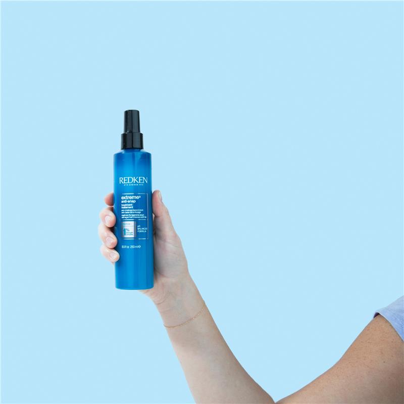 Load image into Gallery viewer, Redken Extreme Anti-Snap Anti-Breakage Leave-In Treatment 250ml
