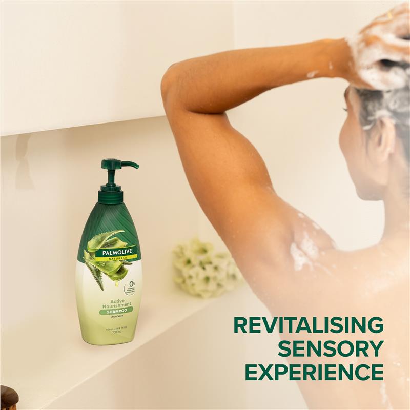 Load image into Gallery viewer, Palmolive Naturals Active Nourishment Normal Hair Shampoo Aloe Vera &amp; Fruit Vitamins 700mL

