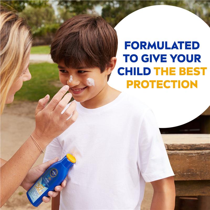 Load image into Gallery viewer, NIVEA Sun SPF 50+ Kids Protect &amp; Play Ultra Beach 200ml
