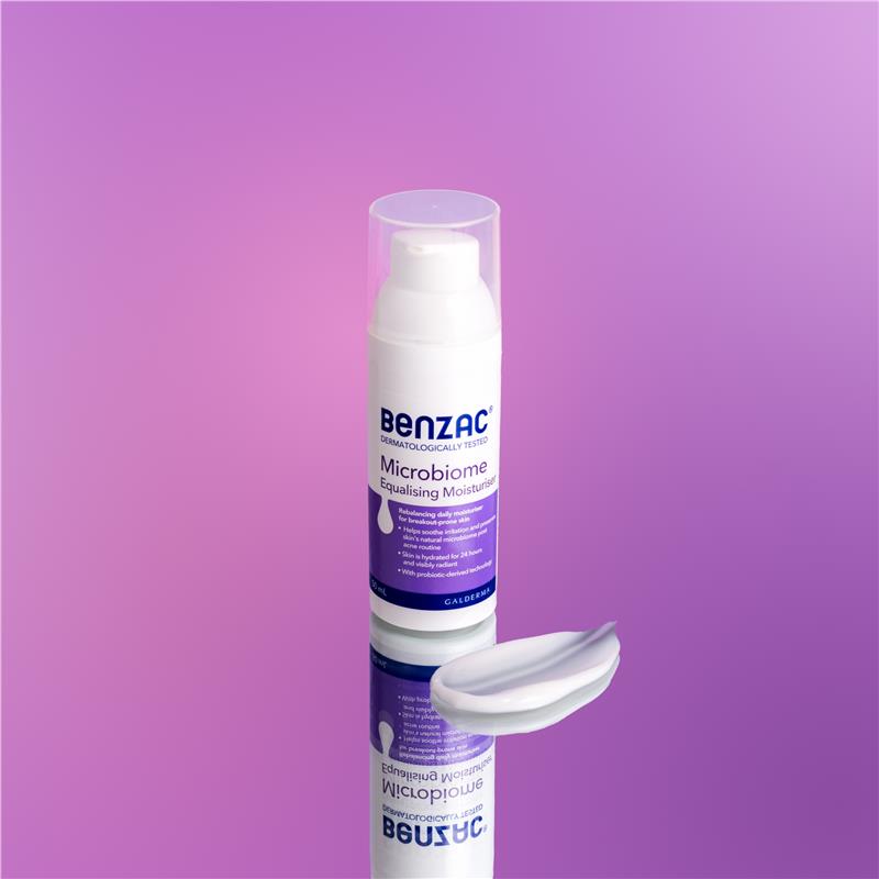 Load image into Gallery viewer, Benzac Microbiome Equalising Moisturiser 50ml
