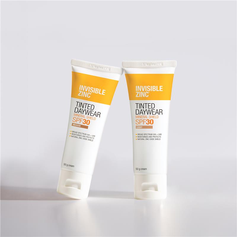 Load image into Gallery viewer, Invisible Zinc Tinted Daywear Medium SPF 30+ 50g
