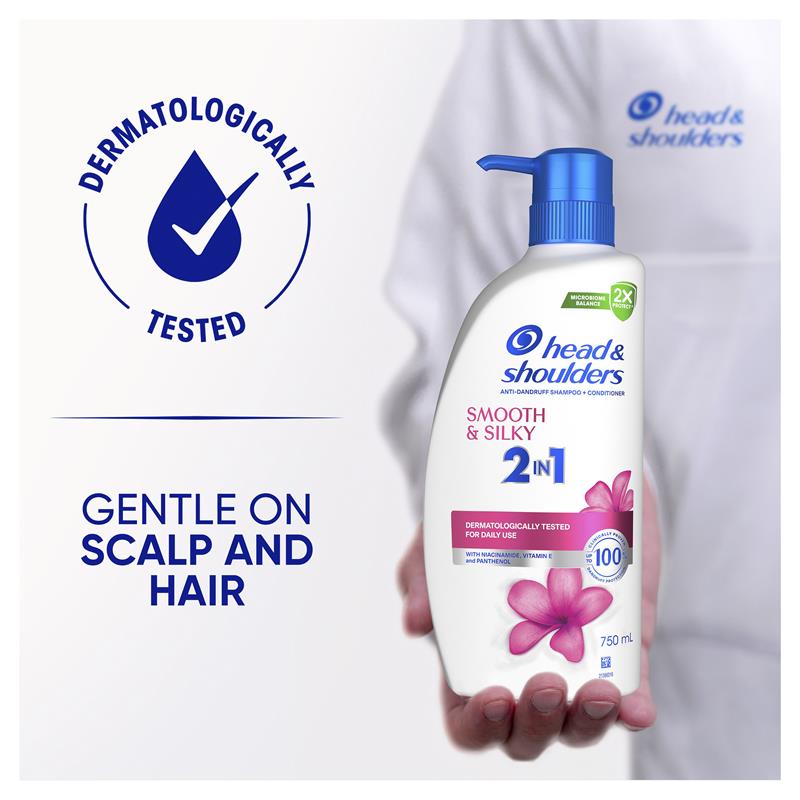 Load image into Gallery viewer, Head &amp; Shoulders Smooth &amp; Silky 2in1 Shampoo + Conditioner 750ml
