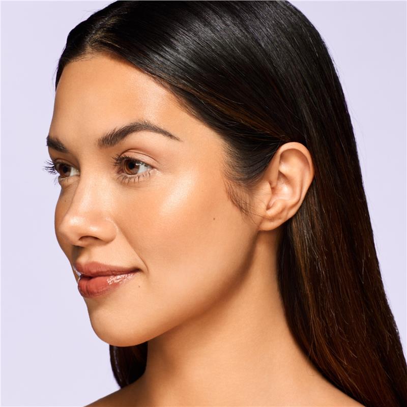 Load image into Gallery viewer, Revlon Illuminance Bronzing Powder Luminous Bronze
