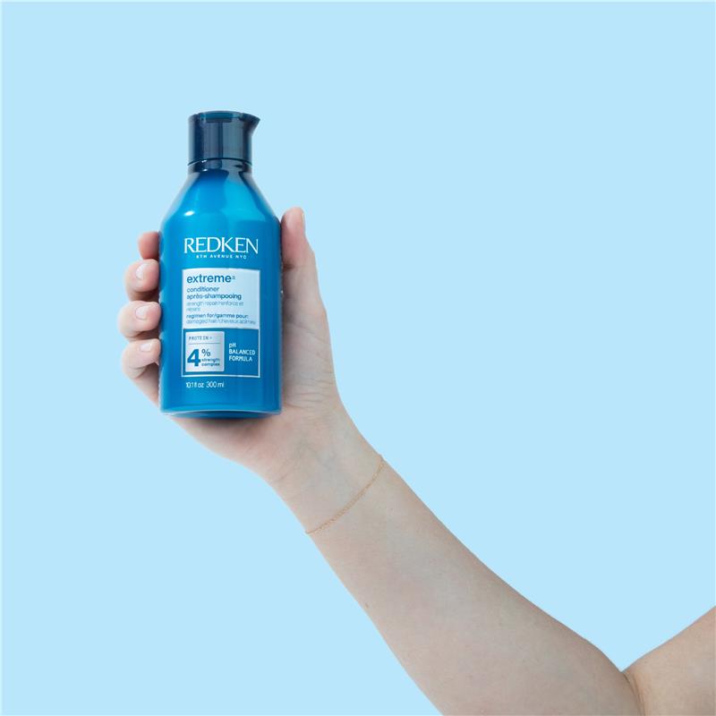 Load image into Gallery viewer, Redken Extreme Conditioner 300ml
