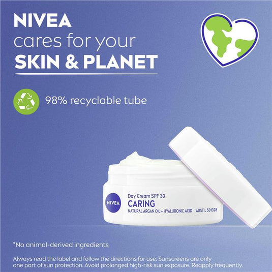 NIVEA Daily Essentials Nourishing Face Moisturiser SPF30 50ml