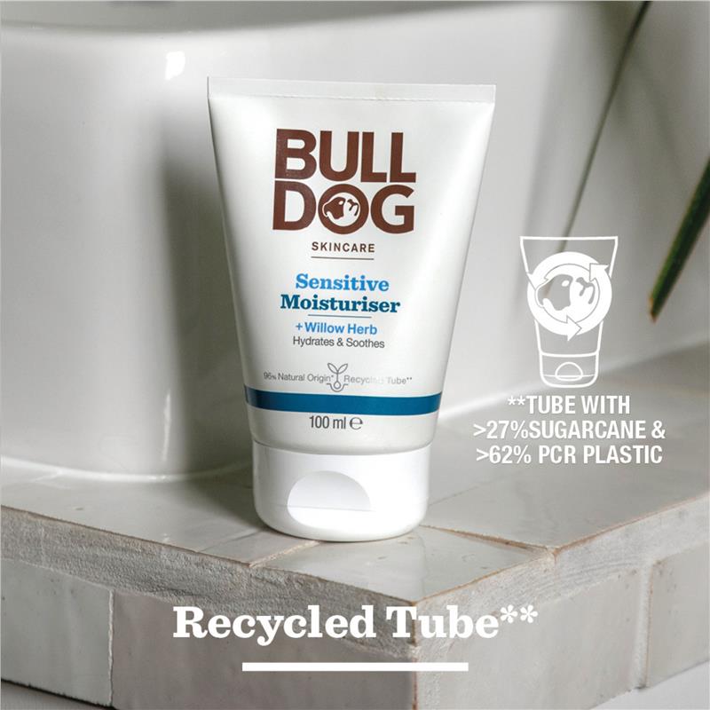 Load image into Gallery viewer, Bulldog Skincare for Men Sensitive Moisturiser 100ml

