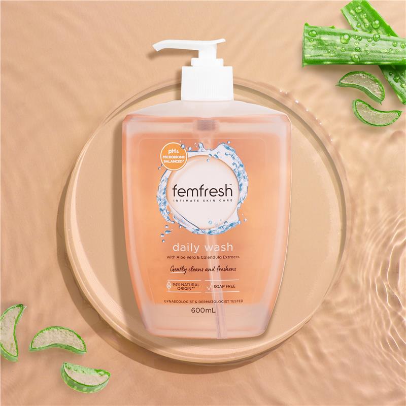 Load image into Gallery viewer, Femfresh Daily Wash 600ml
