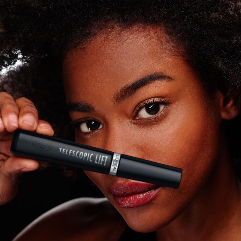 Load image into Gallery viewer, L'Oreal Paris Telescopic Lift Mascara Black
