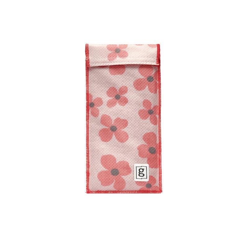 Load image into Gallery viewer, Glucology Insulin Cooling Pouch for 2 Pens Flowers
