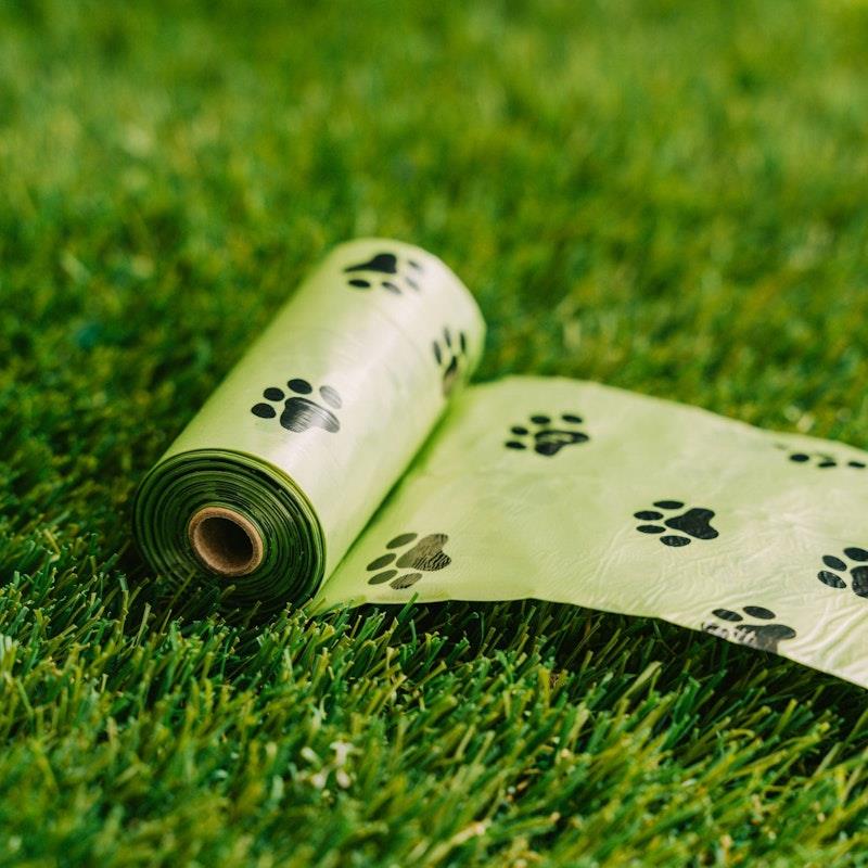 Load image into Gallery viewer, Living Today Pet Dog Poop Dispenser and 135 Biodegradable Unscented Waste Bags Bundle
