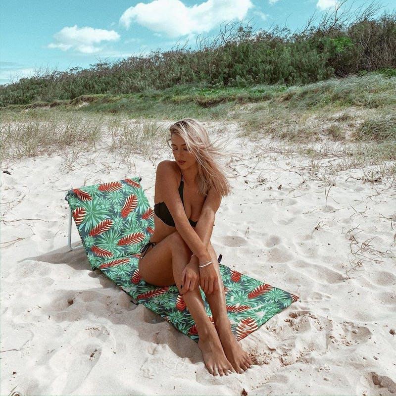 Load image into Gallery viewer, Lazy Dayz Fold Up Beach Lounger - Mossman 1pc
