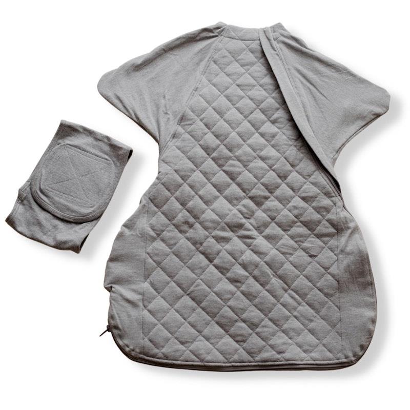 Load image into Gallery viewer, Baby Loves Sleep - 2.5 TOG Winter - Sleepy Hugs Original Warm - Cool Grey 6-12M
