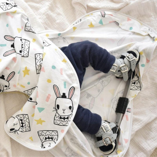 Baby Loves Sleep Hands In & Out Extra-Wide Sack (Hip Dysplasia) - Some Bunny Loves You (All Seasons) 6-12M