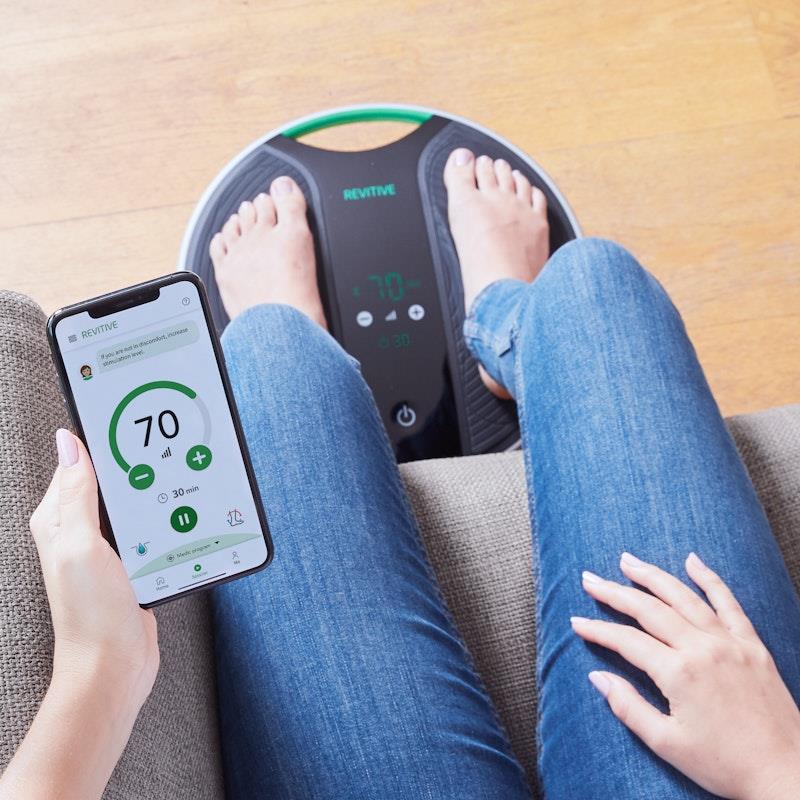 Load image into Gallery viewer, Revitive Coach with Knee Therapy Circulation Booster 1Unit
