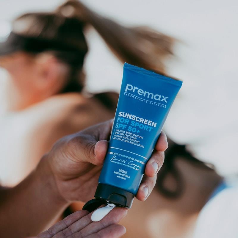 Load image into Gallery viewer, Premax Sunscreen for Sport SPF 50+ 100ml
