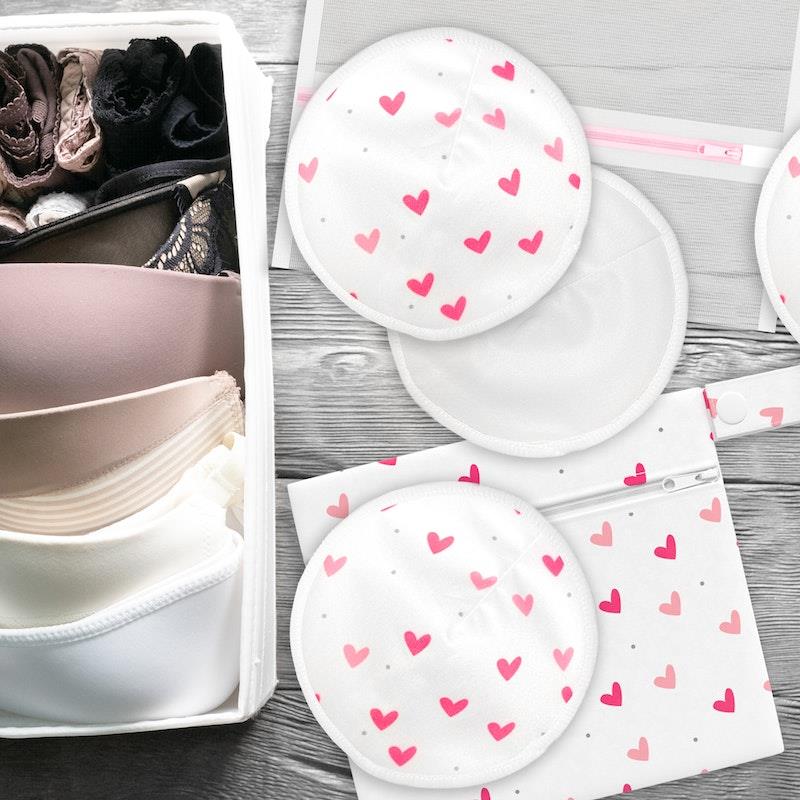 Load image into Gallery viewer, Ninja Mama Super Soft Washable Breast Pads Pack of 14
