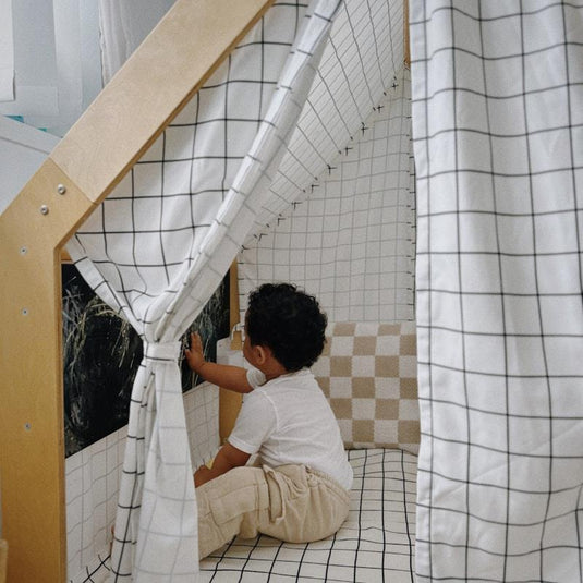 Riababy Wooden Cubby House Monochrome