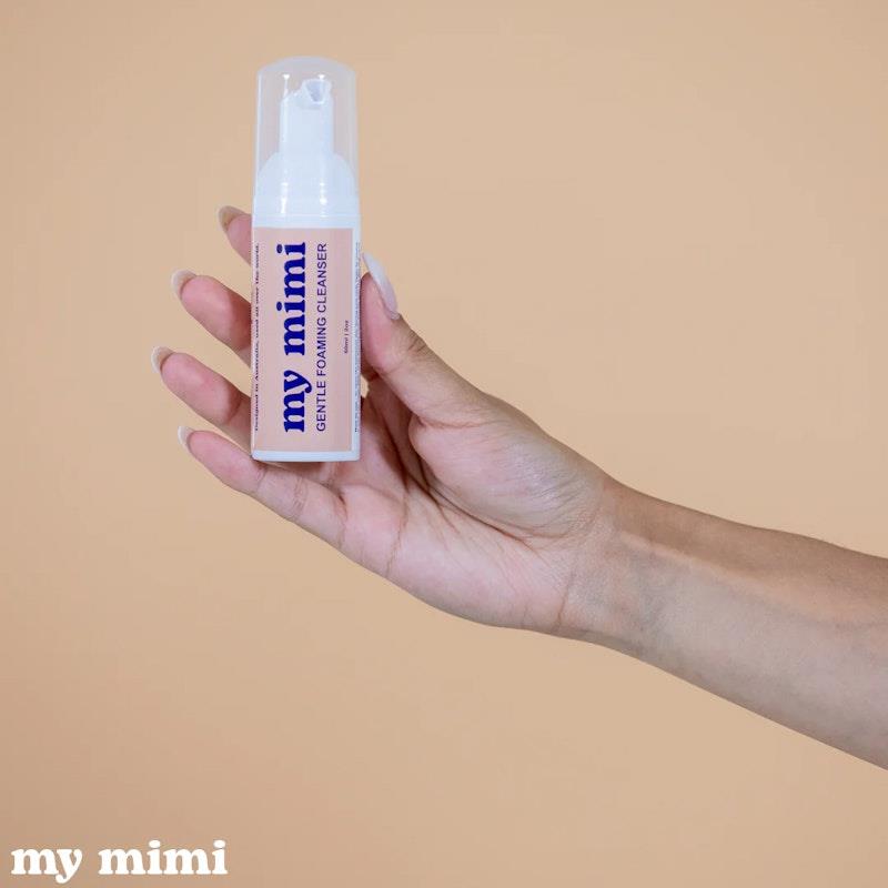 Load image into Gallery viewer, my mimi Menstrual Disc Gentle Foaming Cleanser Each
