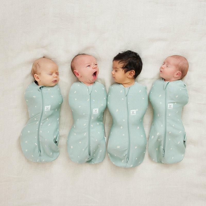 Load image into Gallery viewer, ergoPouch Tiny Baby Cocoon Swaddle Bag 1.0 TOG Sage Size 00000
