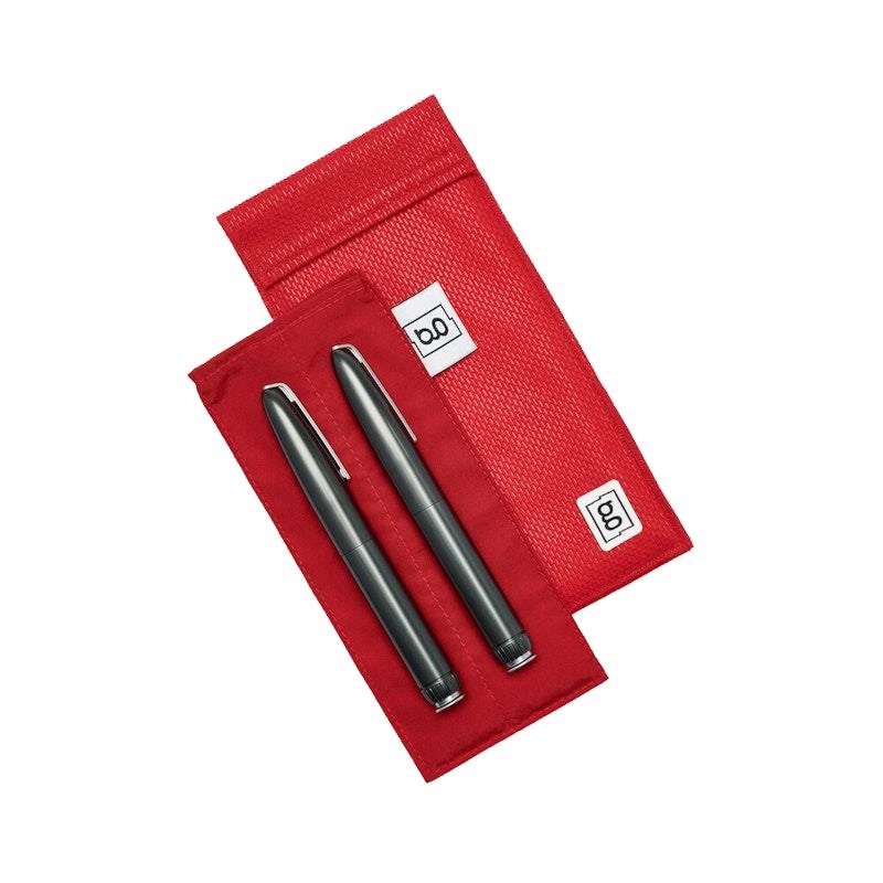 Load image into Gallery viewer, Glucology 2 Pen Cooling Pouch + 6 tubes Fast Acting Glucochews 2 Pen Cooling Pouch (Red) + 6 tubes Fast Acting Glucochews - Lime (6x10)
