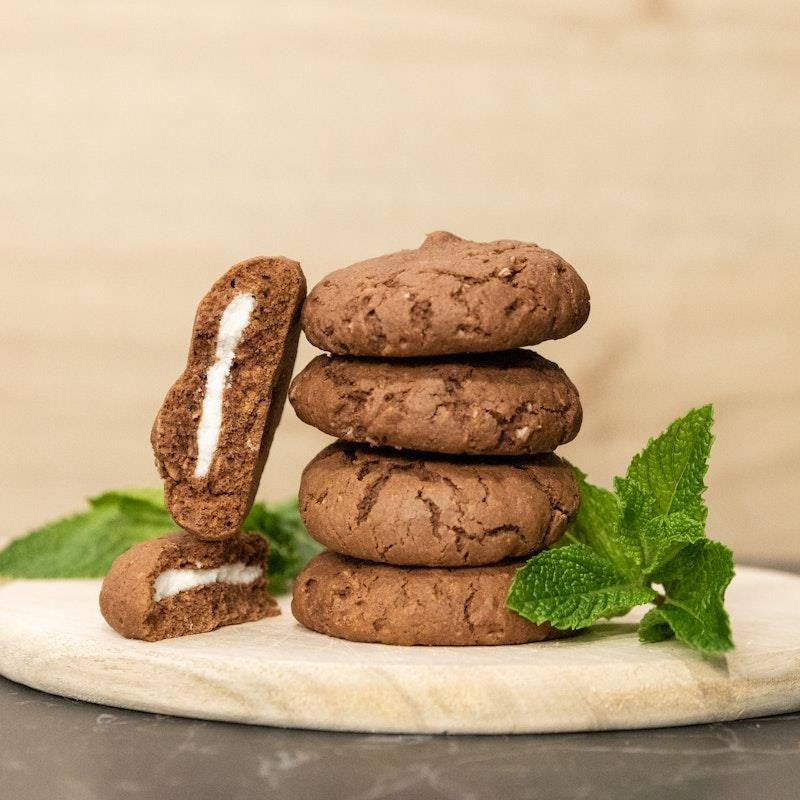 Load image into Gallery viewer, Milky Goodness Mint Slice Lactation Cookies 12Pack
