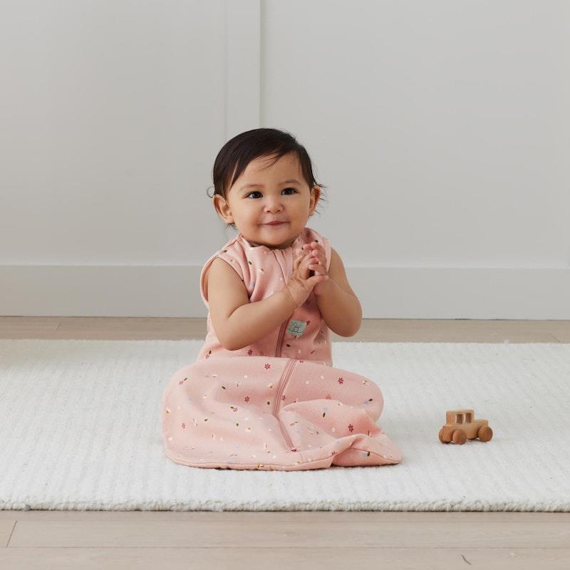 Load image into Gallery viewer, ergoPouch Jersey Sleeping Bag 0.2 TOG Daisies 8-24Months
