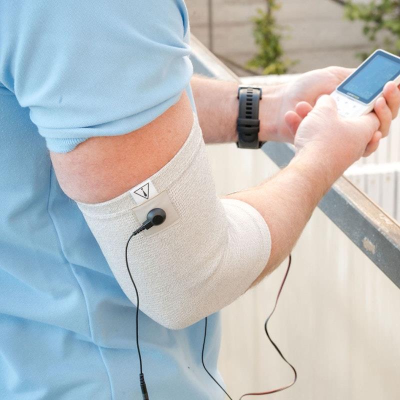Load image into Gallery viewer, Caremax Electrode Conductive Elbow Pads for TENS Machine 1Unit
