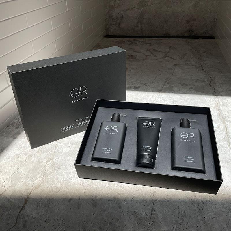 Load image into Gallery viewer, Ocean Road Black Gift Pack Body Bundle

