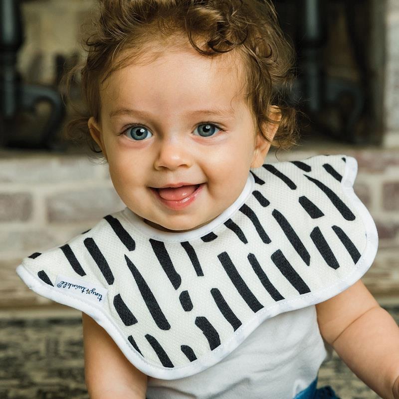 Load image into Gallery viewer, Tiny Twinkle Roundabout Bib Set of 2 Black &amp; White
