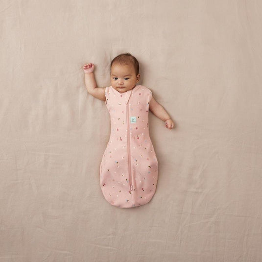 ergoPouch Cocoon Swaddle Bag 1.0 TOG Daisies 0-3Months