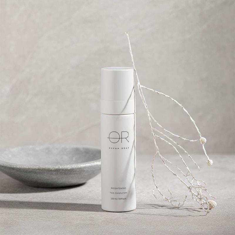 Load image into Gallery viewer, Ocean Road Every Day Brightening Face Moisturiser 100ml
