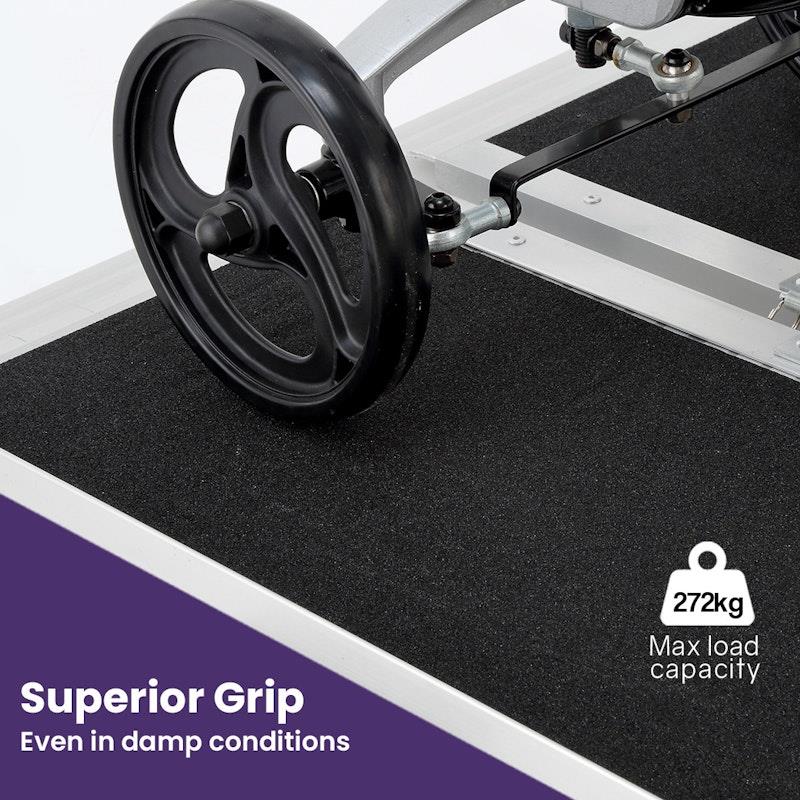 Load image into Gallery viewer, Equipmed 123cm Portable Folding Aluminium Access Ramp Black
