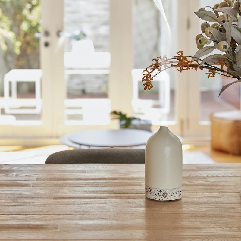 Load image into Gallery viewer, Ellia Pure Aroma Diffuser Ceramic &amp; Terrazzo Grey
